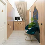 Kore Luxury E