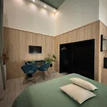 Kore Luxury E Πανσιόν 4*