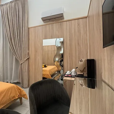 Kore Luxury E 4* Neapel