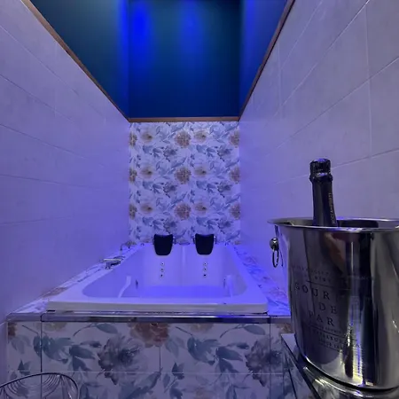 Kore Luxury E 4* Neapel