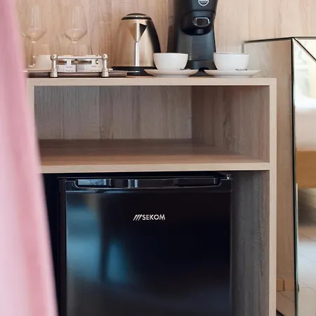 ゲストハウス Kore Luxury E ナポリ