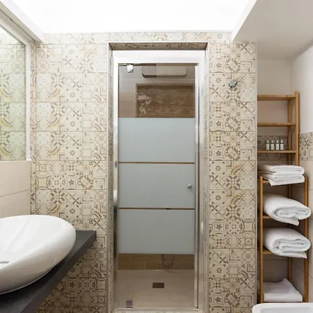 Kore Luxury E Гостевой дом 4*