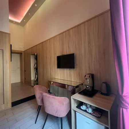 Kore Luxury E בית הארחה